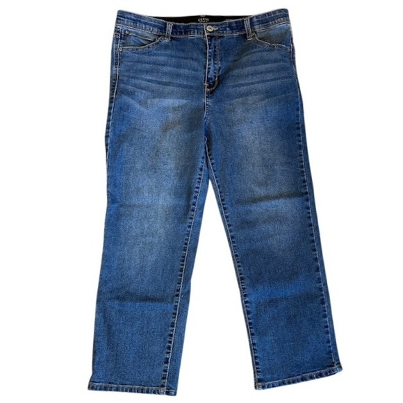 Curve Appeal Women's Comfort Waist High Rise Straight Crop Denim Jeans 14/32 - Picture 1 of 8
